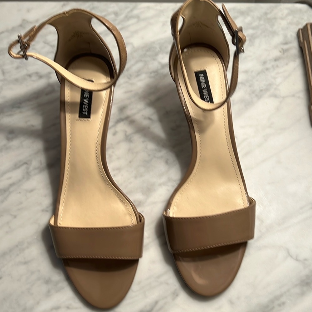 Nine West sandals size 8.5